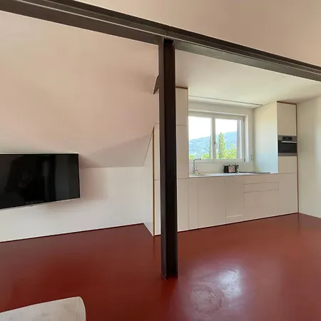 Sonnige Lichtquelle Am Bodensee Daire Bregenz